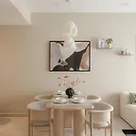 Instaworthy 2Br Central Prime Spot Wcity Views